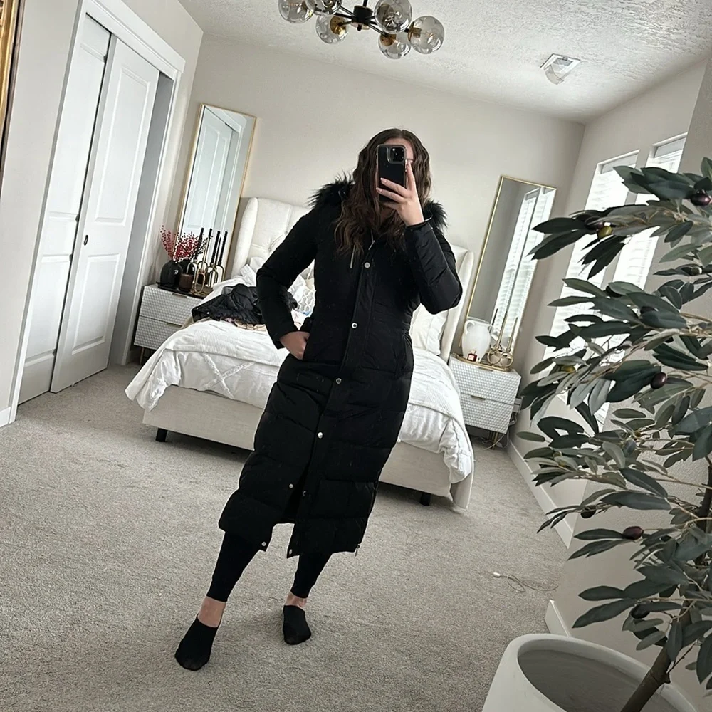 NWOT Faux Fur Trim Maxi Puffer